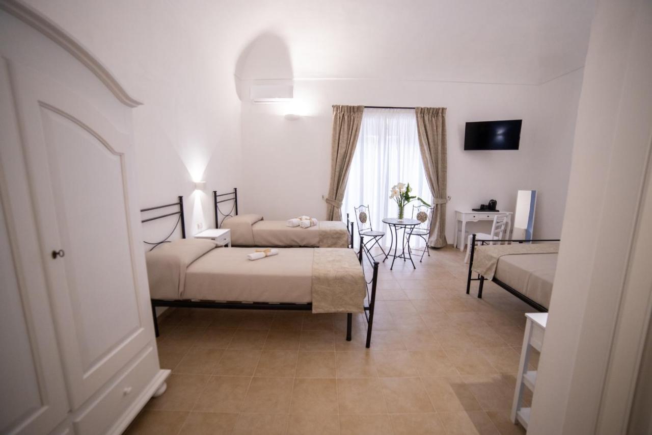 B&B Palazzo Loreto Avola Eksteriør bilde